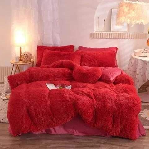 6pc Luxury designs Velvet plush Fluffy Duvet set