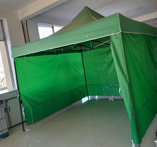 3x3M gazebo with sidewalls.